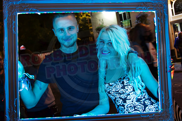 All digital download photos are available for purchase without watermarks