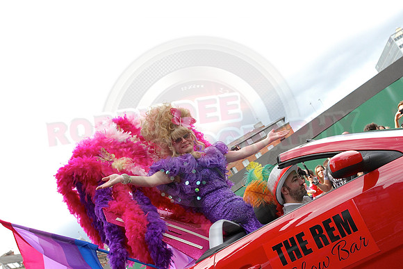All digital download photos are available for purchase without watermarks