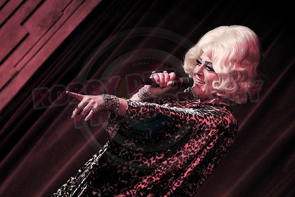 All digital download photos are available for purchase without watermarks