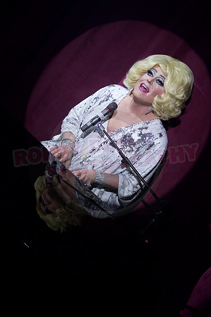 All digital download photos are available for purchase without watermarks