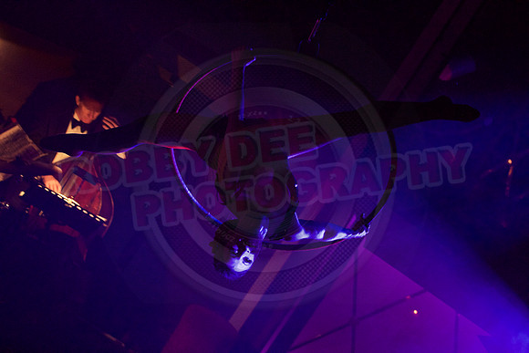 All digital download photos are available for purchase without watermarks
