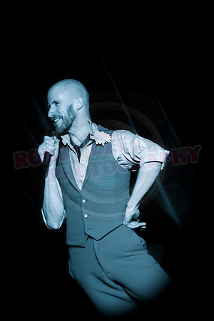 All digital download photos are available for purchase without watermarks