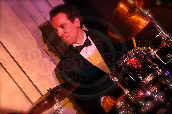 All digital download photos are available for purchase without watermarks