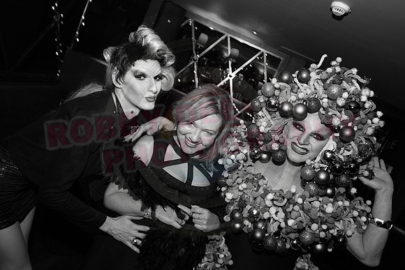 Cabaret Carousel Chrismas Show