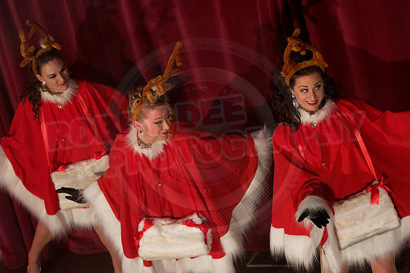 Cabaret Carousel Chrismas Show