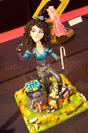 Cake International Gold Silver and bronze