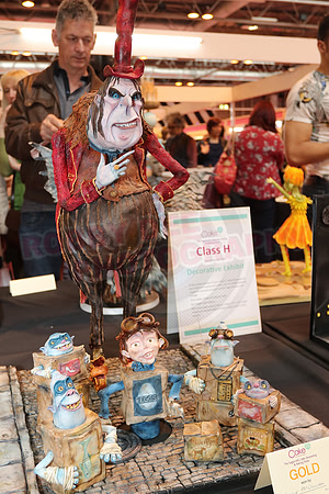 Cake International Gold Silver and bronze