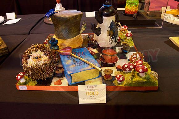 Cake International Gold Silver and bronze