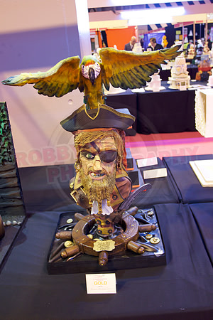 Cake International Gold Silver and bronze