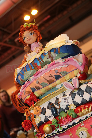 Cake International Gold Silver and bronze