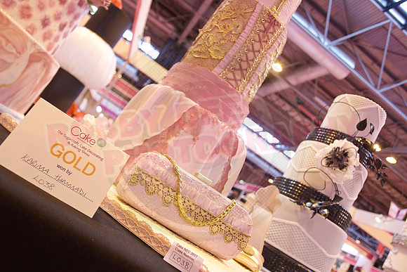 Wedding Cakes Gold, Silver & Bronze