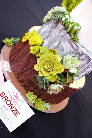 Cake International Amazing Wedding Cakes Entries at Alexandra Palace 2316