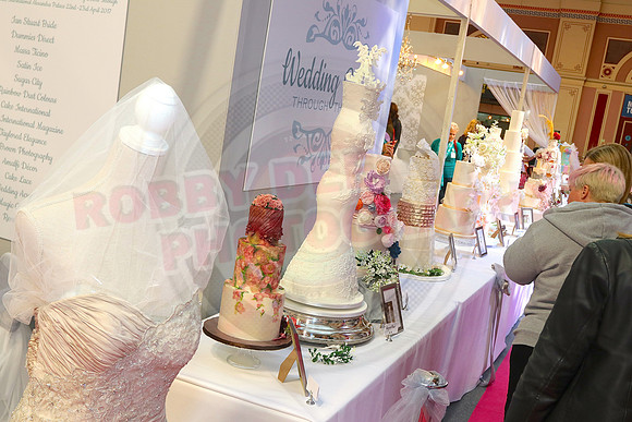 Wedding Cakes Through The Ages