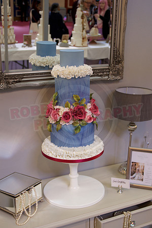 Wedding Cakes Through The Ages