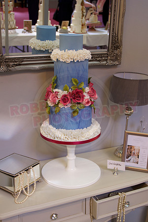 Wedding Cakes Through The Ages