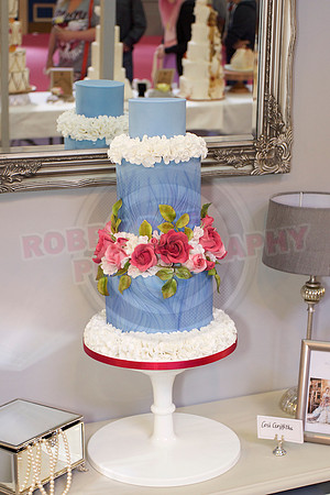 Wedding Cakes Through The Ages