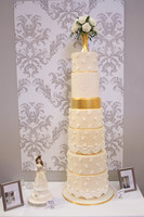 Wedding Cakes Through The Ages