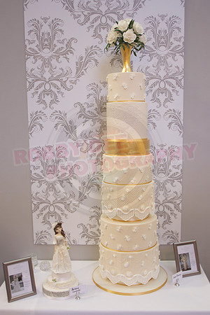Wedding Cakes Through The Ages