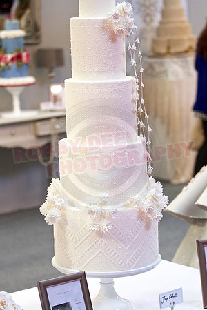 Wedding Cakes Through The Ages