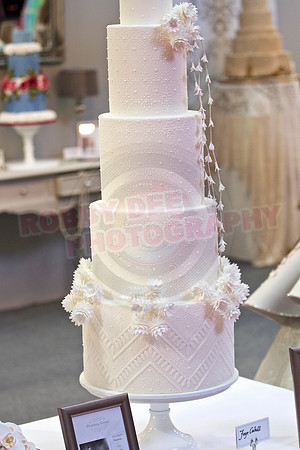 Wedding Cakes Through The Ages