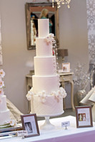 Wedding Cakes Through The Ages