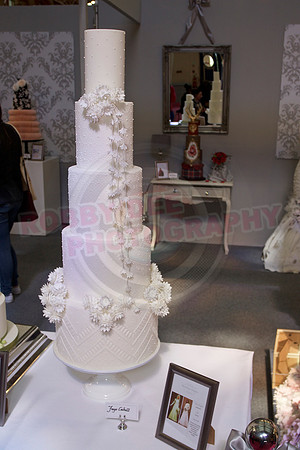 Wedding Cakes Through The Ages
