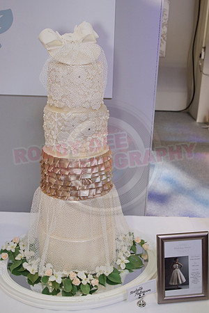 Wedding Cakes Through The Ages