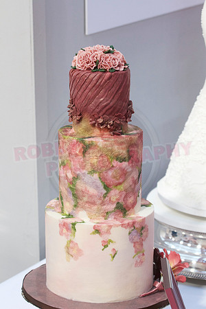 Wedding Cakes Through The Ages