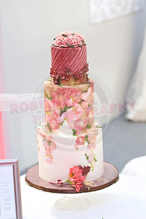 Wedding Cakes Through The Ages