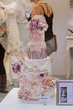 Wedding Cakes Through The Ages