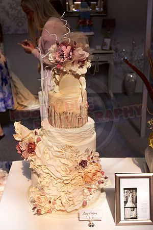 Wedding Cakes Through The Ages