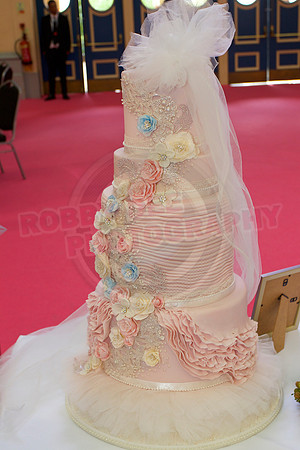 Wedding Cakes Through The Ages