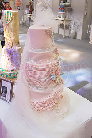 Wedding Cakes Through The Ages