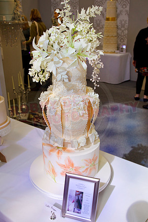 Wedding Cakes Through The Ages