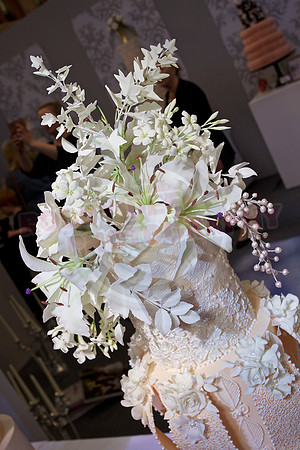 Wedding Cakes Through The Ages