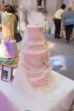 Wedding Cakes Through The Ages