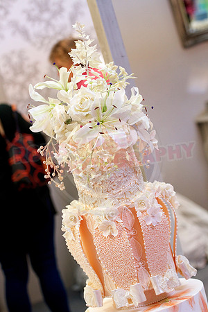 Wedding Cakes Through The Ages