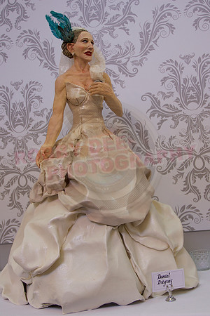 Wedding Cakes Through The Ages