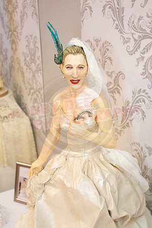 Wedding Cakes Through The Ages