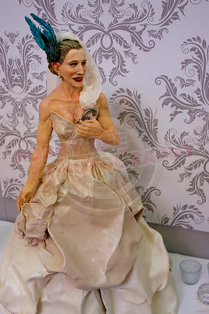 Wedding Cakes Through The Ages