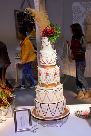 Wedding Cakes Through The Ages