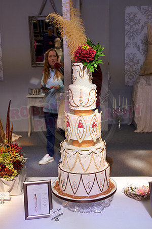 Wedding Cakes Through The Ages