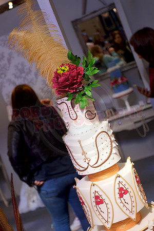 Wedding Cakes Through The Ages