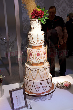 Wedding Cakes Through The Ages