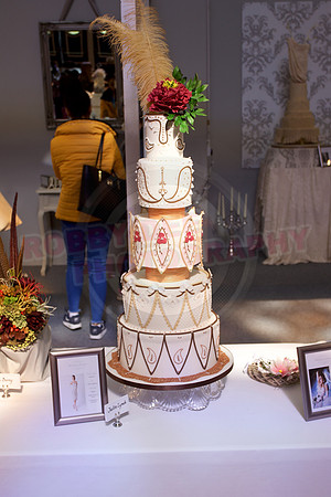 Wedding Cakes Through The Ages