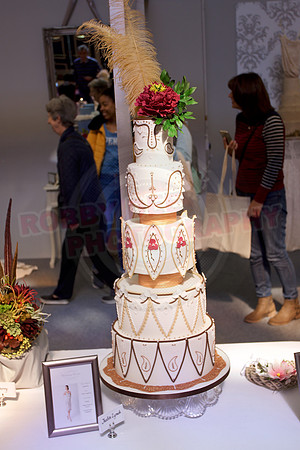 Wedding Cakes Through The Ages