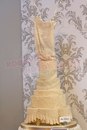 Wedding Cakes Through The Ages