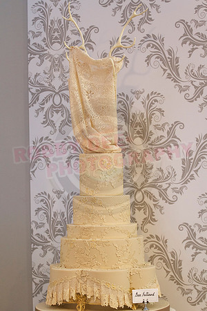 Wedding Cakes Through The Ages