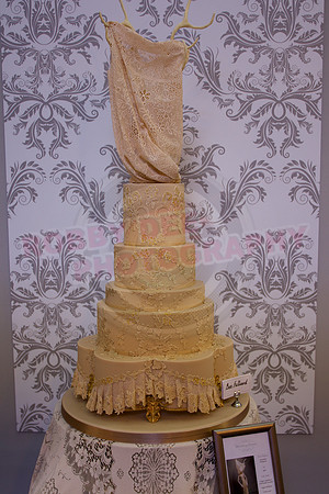 Wedding Cakes Through The Ages