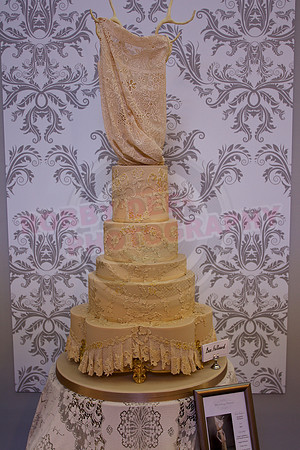 Wedding Cakes Through The Ages